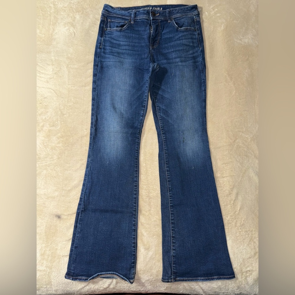 American Eagle Outfitters Indigo Kickboot Stretch Jeans